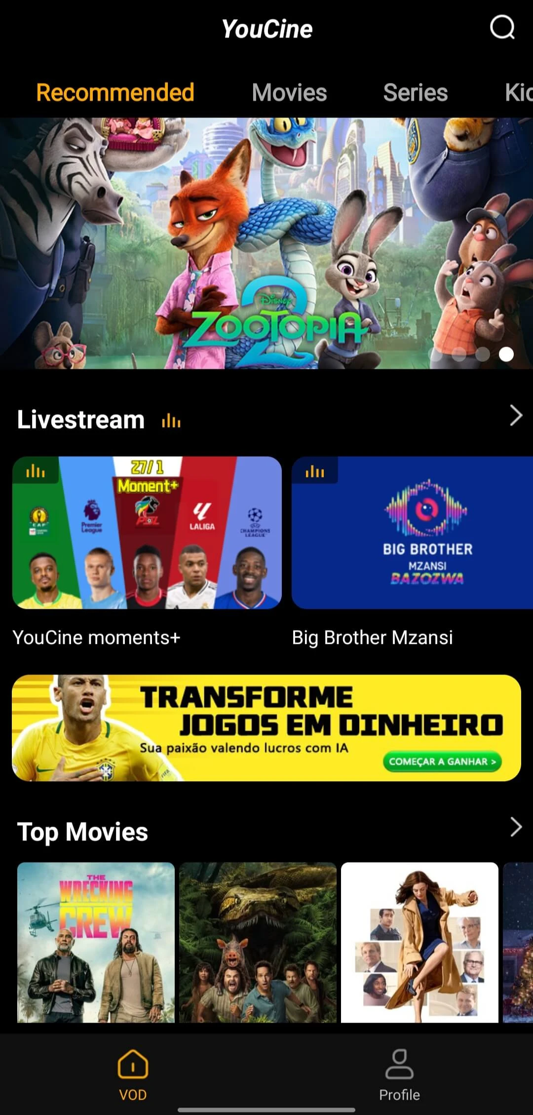 Tela de filmes e novelas do app YouCine no celular Android